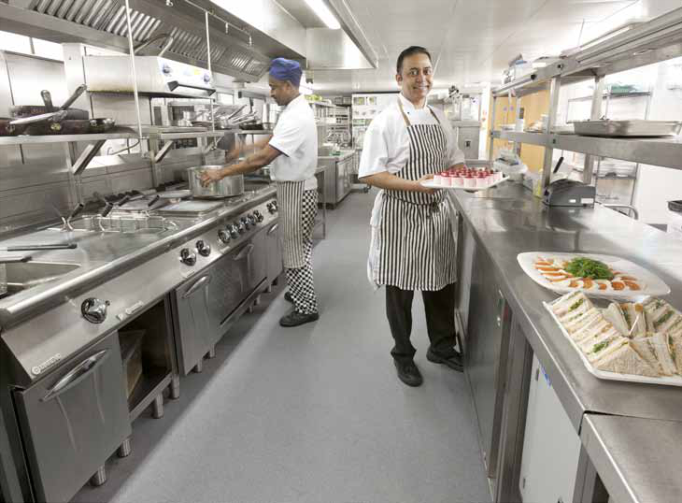 ns-flooring-bristol-limited-radisson-blu-hotel-kitchen-altro-flooring